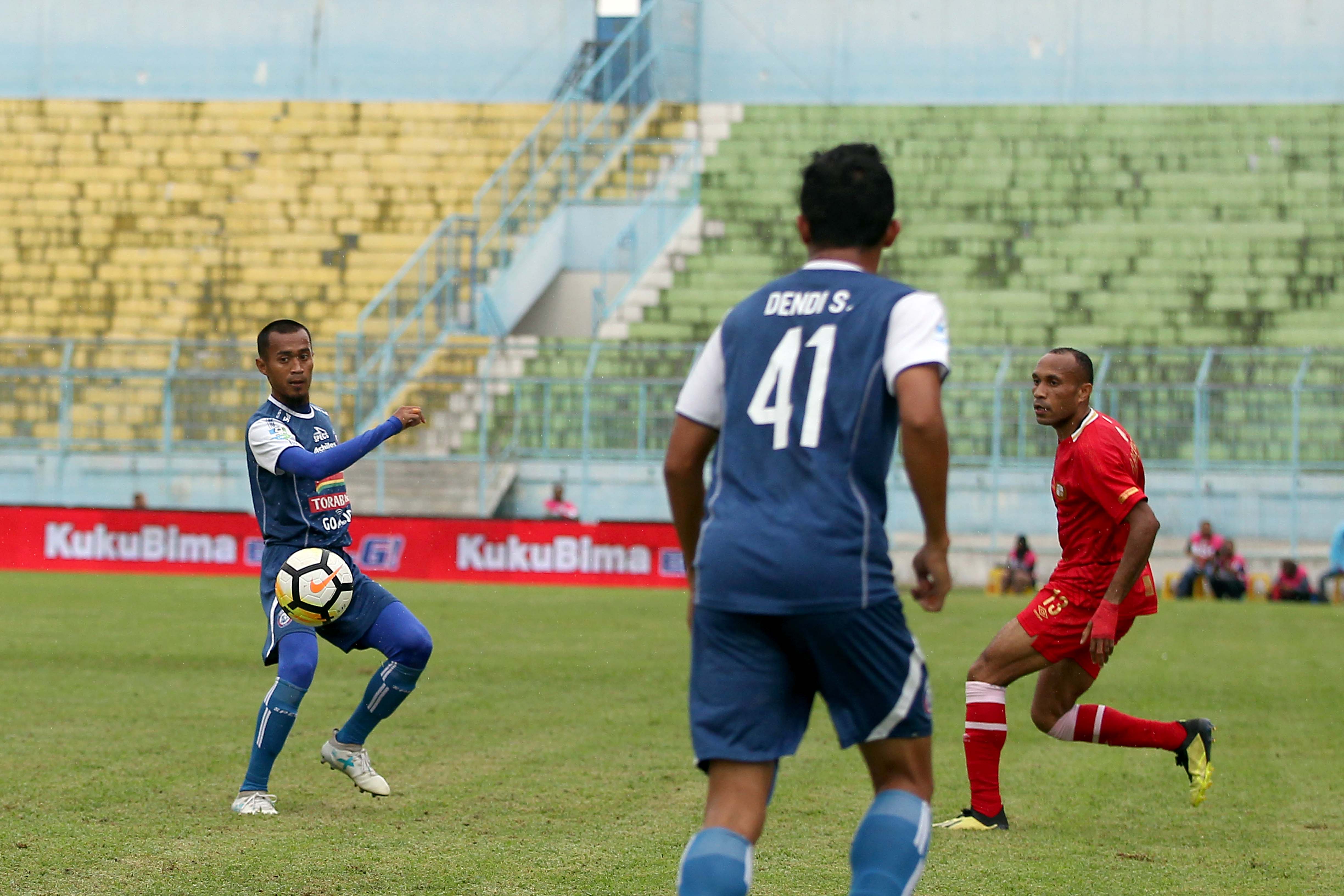 Aman Dari Degradasi, Pelatih Arema Mulai Siapkan Musim Depan  